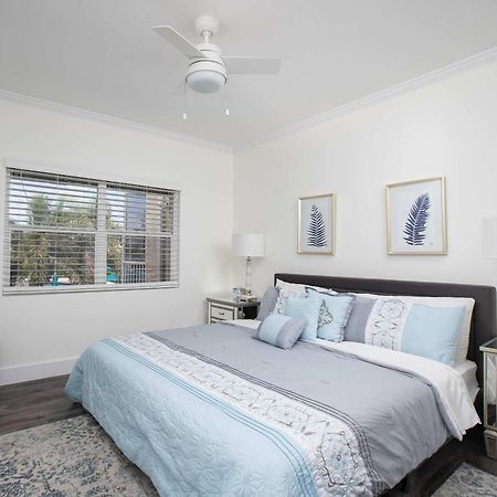 Beach Living At Plantation Village Blgs George Town Kültér fotó