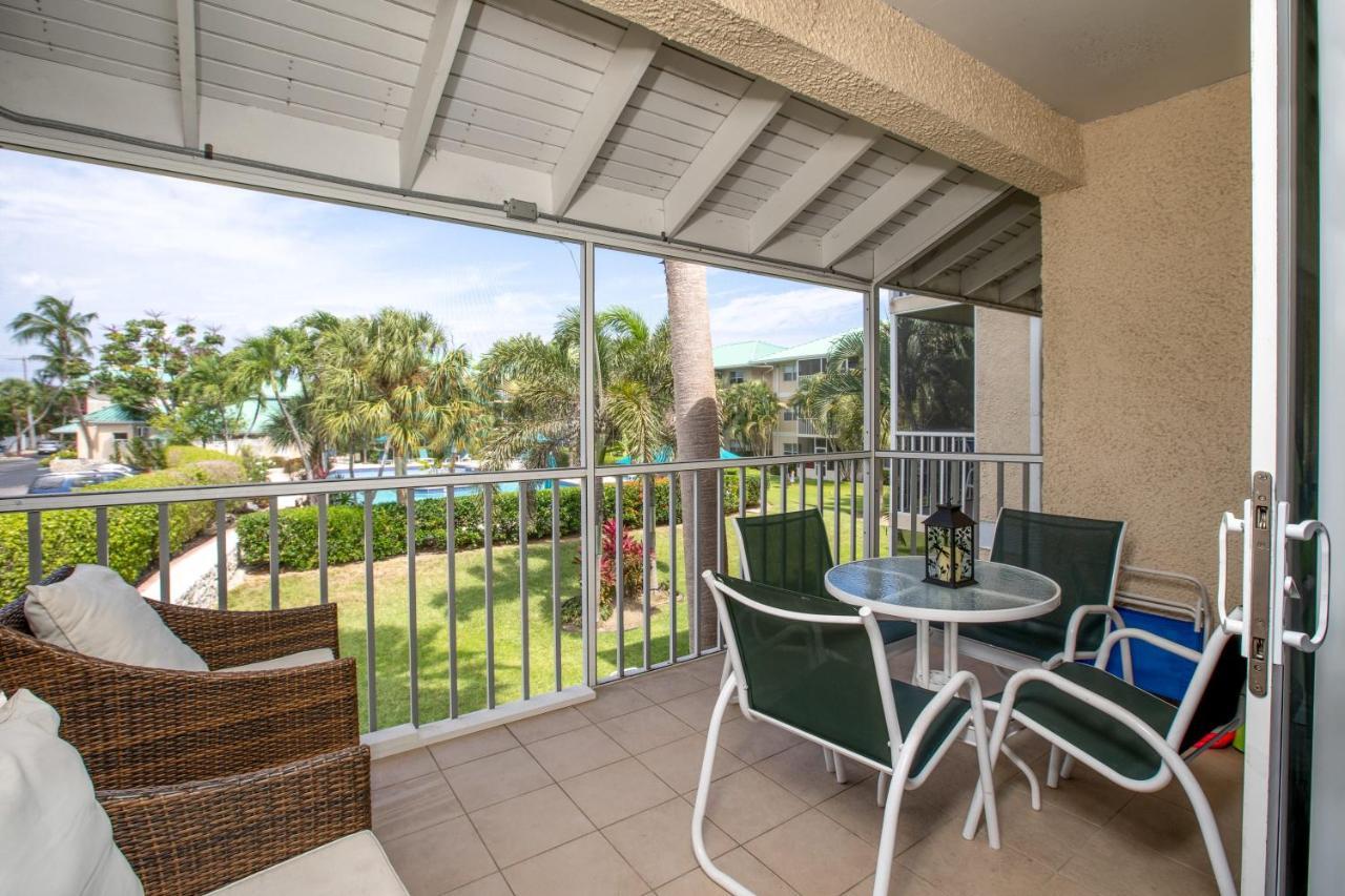 Beach Living At Plantation Village Blgs George Town Kültér fotó