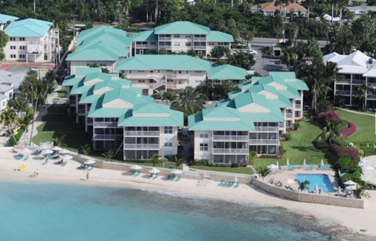 Beach Living At Plantation Village Blgs George Town Kültér fotó